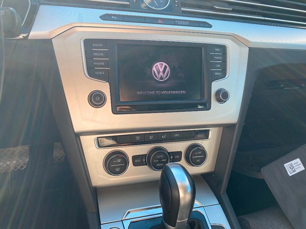 VOLKSWAGEN Passat 8ª serie Passat Variant 2.0 ...