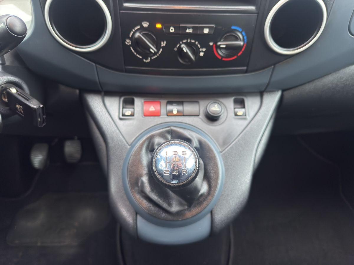 PEUGEOT - Partner - Tepee 1.6 HDi 92 CV Outdoor