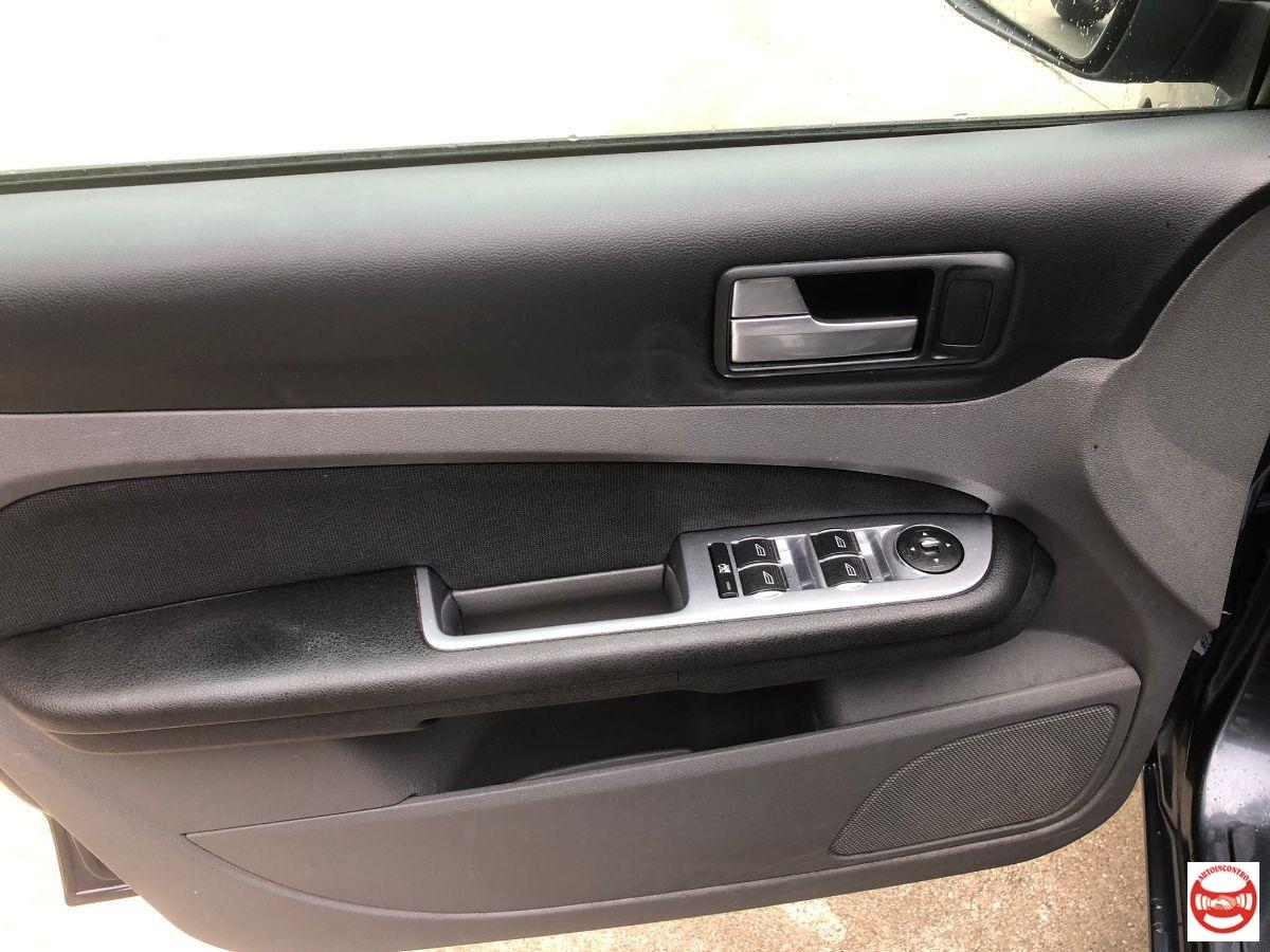FORD - Focus Station Wagon Style Wagon 1.6 Ikon Gpl 115cv