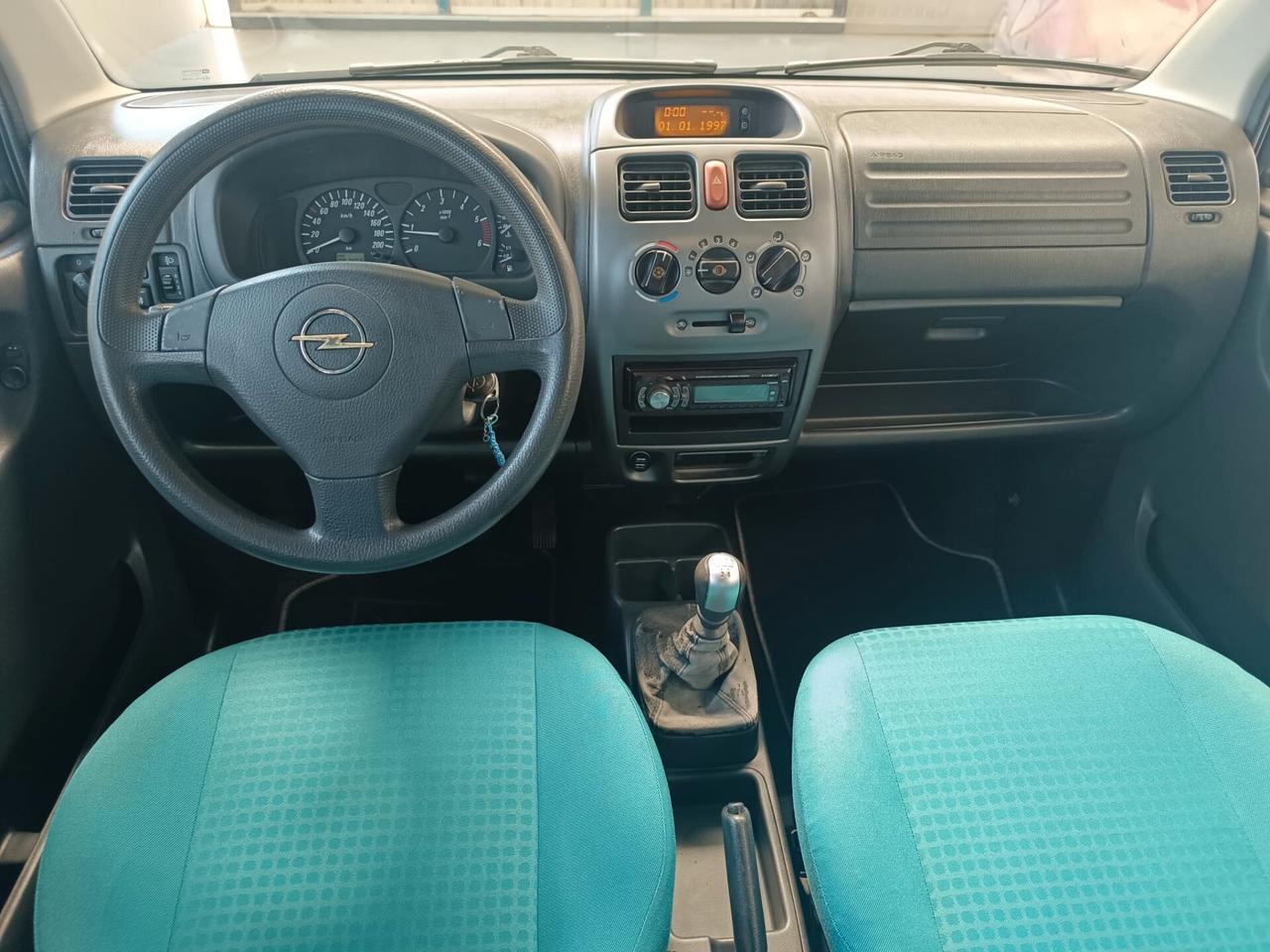 Opel Agila 1.3 CDTI 'Njoy