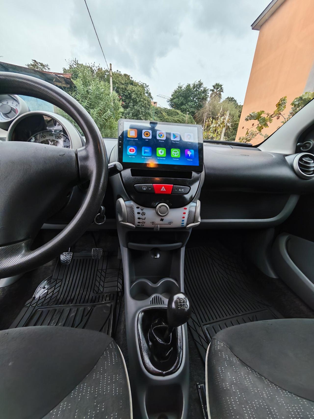 Peugeot 107 RESTYLING CON CARPLAY FUNZIONA TUTTO