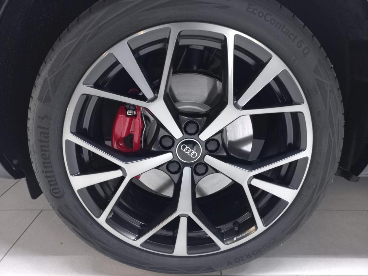 Audi Q3 40 TFSI quattro S tronic line edition