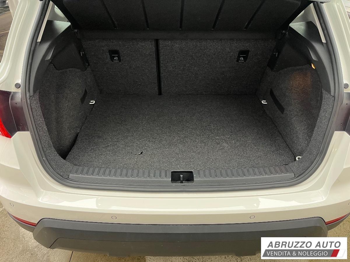 SEAT Arona 1.0 TGI 3 Disponibili