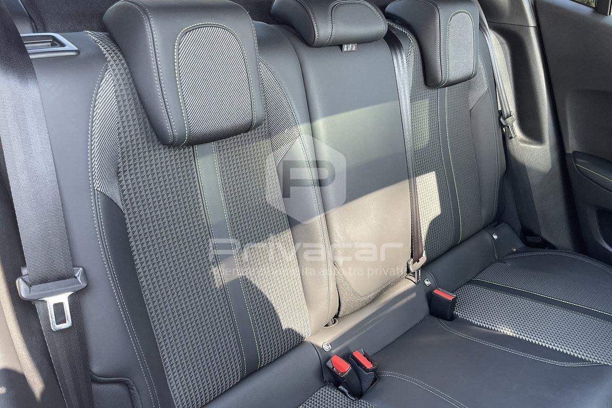 PEUGEOT 2008 BlueHDi 100 S&S GT Line