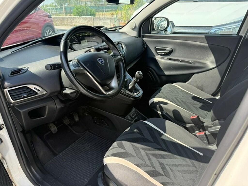 Lancia Ypsilon 5 Porte 1.2 Gold