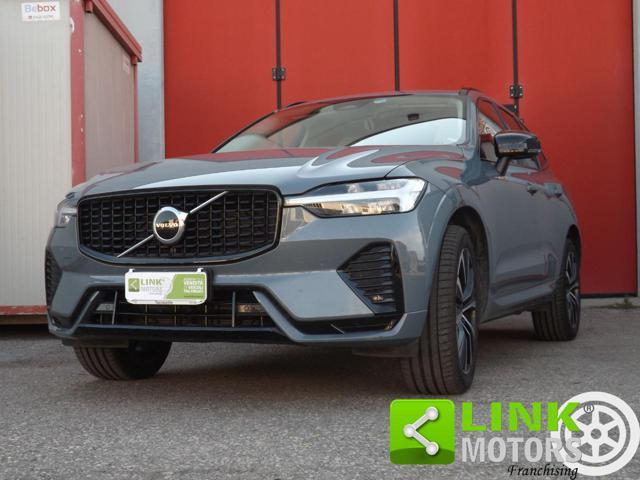 VOLVO XC60 B4 (d) AWD automatico Plus Dark ben tenuta