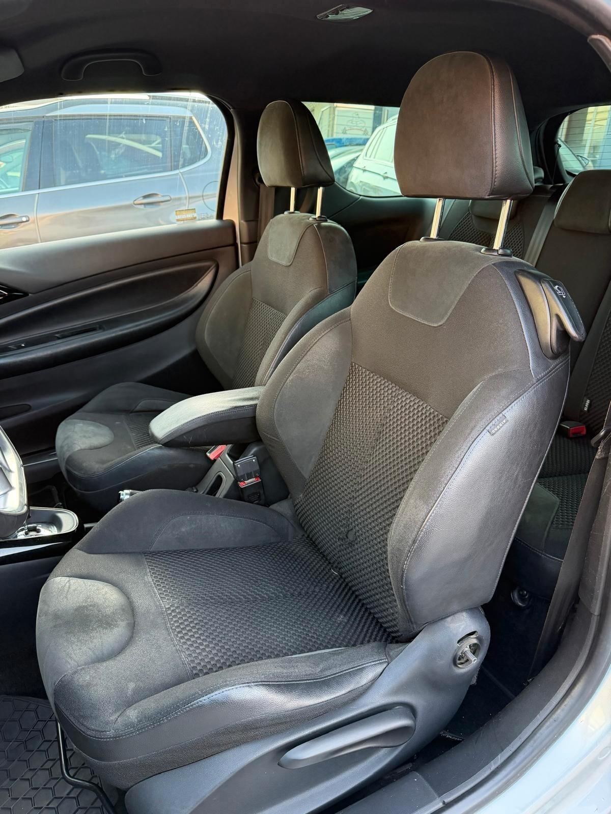Citroen DS3 1.6 e-hdi 90cv etg6