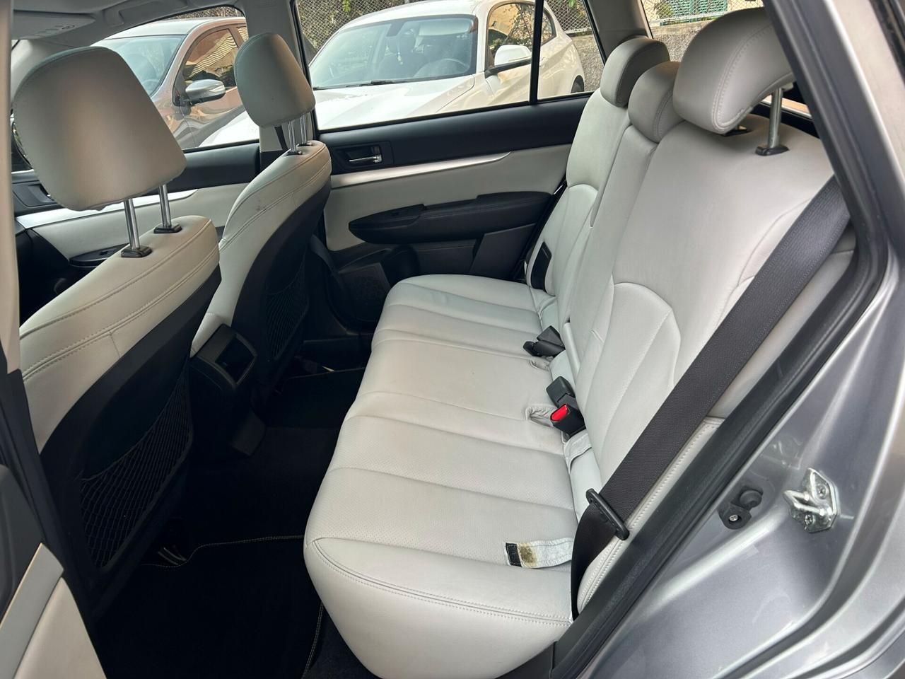 Subaru Legacy 2.0i SW Lineartronic VAGP Bi-Fuel