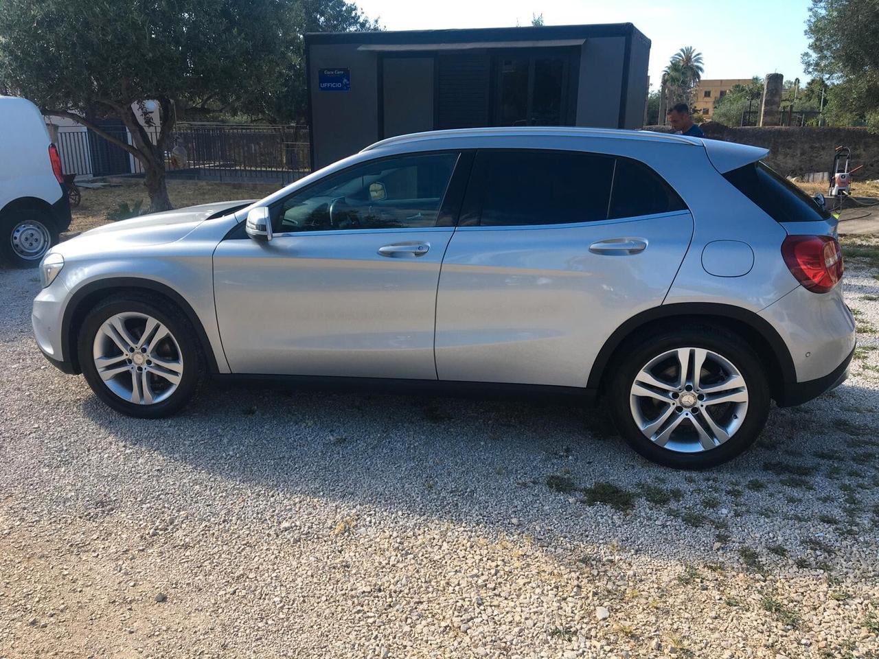 Mercedes-benz GLA 180 GLA 180 d Automatic Sport