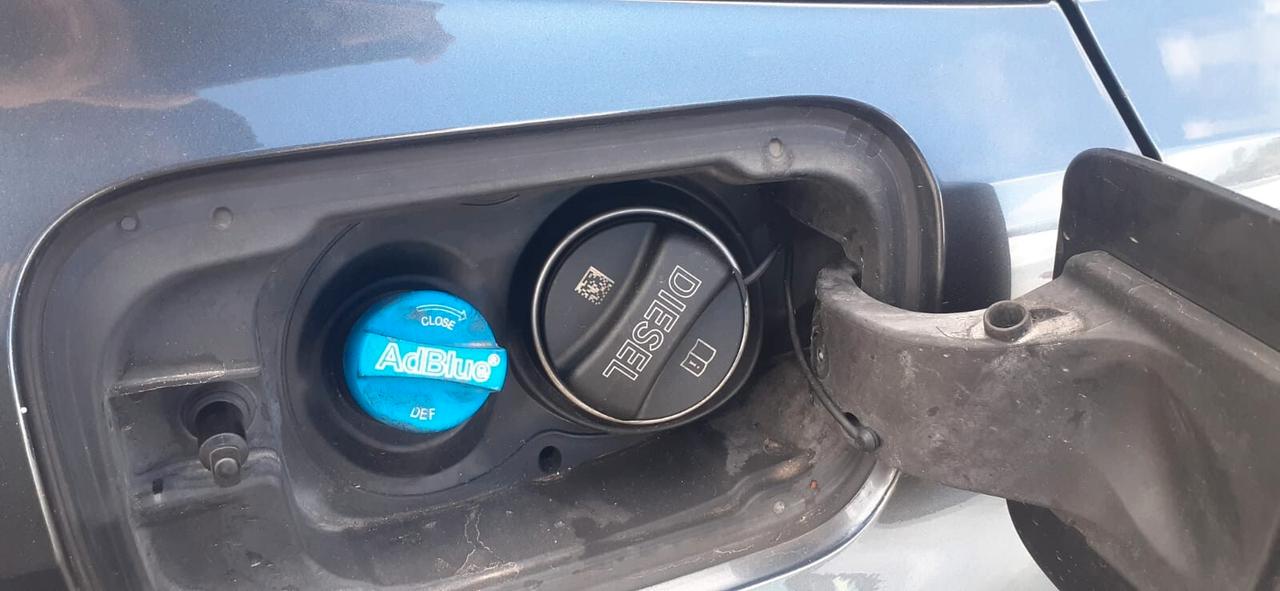 Bmw 318d Touring Msport 2020 - 2.0 diesel Lb automobili