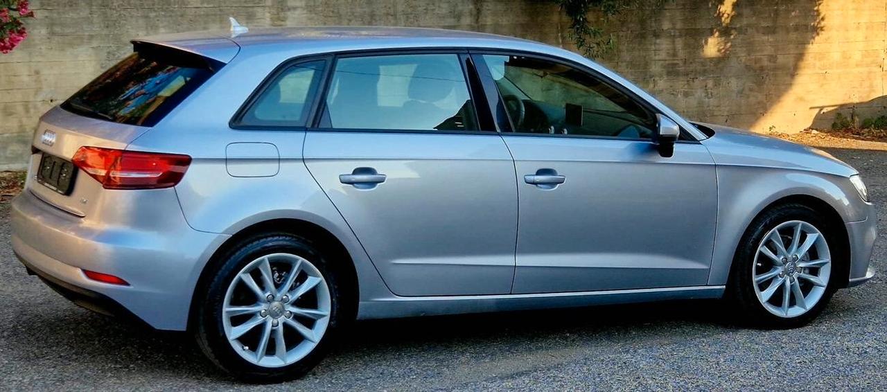 Audi A3 Sportback 1.6 Tdi 116Cv S-Tronic Design
