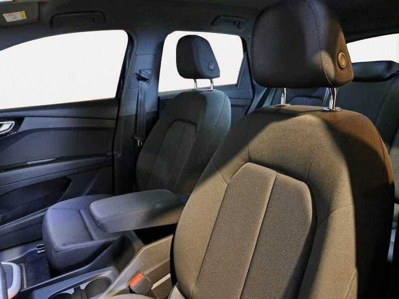 Audi Q4 e-tron Q4 35 e-tron Business Advanced