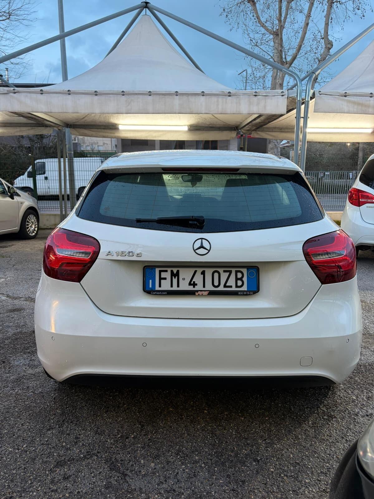 Mercedes-benz A 160 d Premium