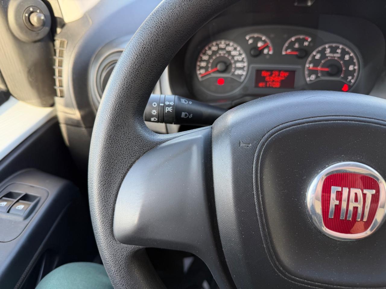 Fiat Fiorino 1.3 MJT 95CV Cargo SX