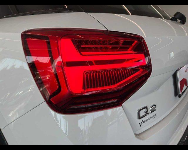 AUDI Q2 30 TDI S tronic Business Plus