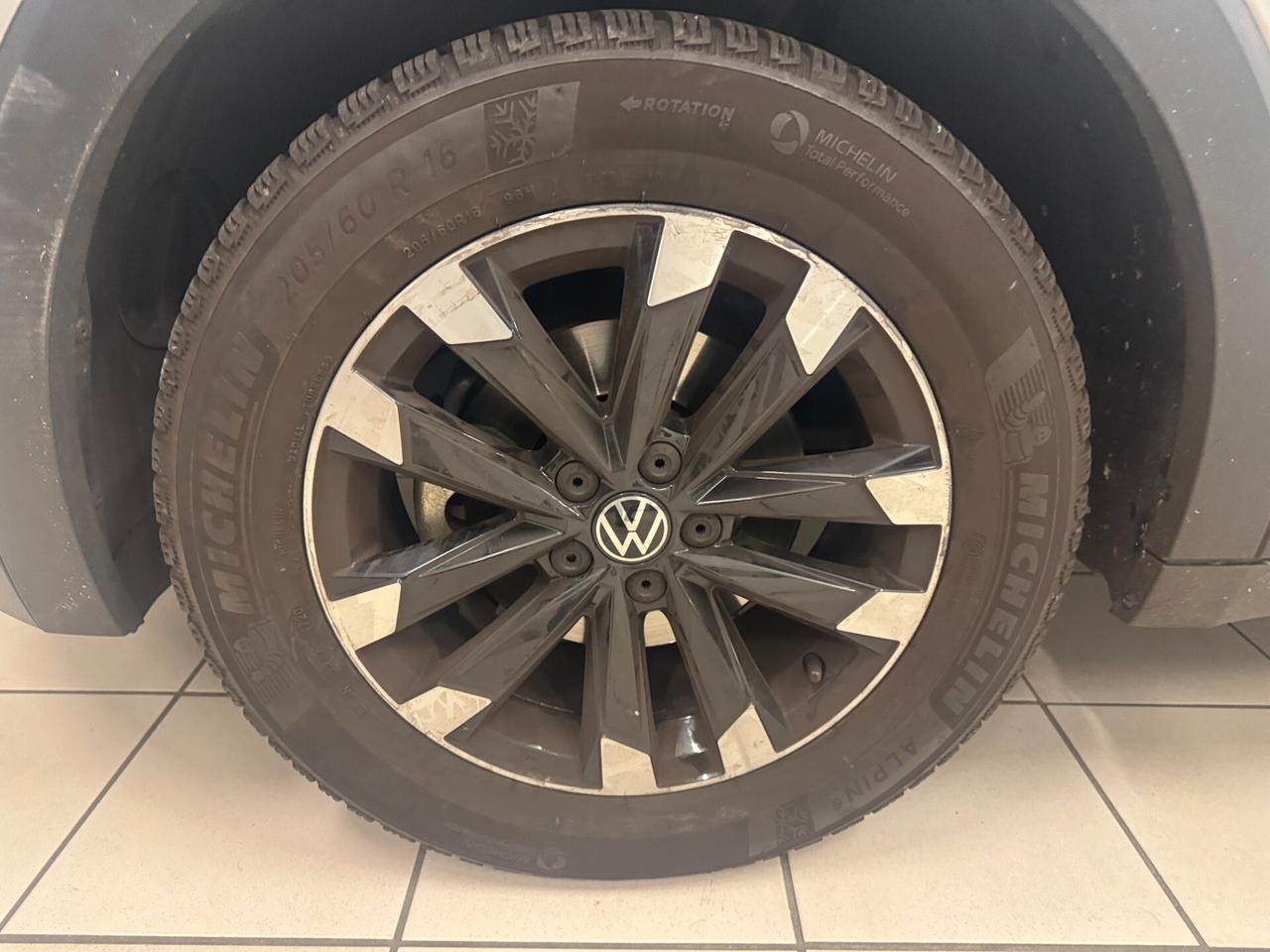 VOLKSWAGEN T-Cross 1.0 TSI Sport ** UNICO PROPRIETARIO **