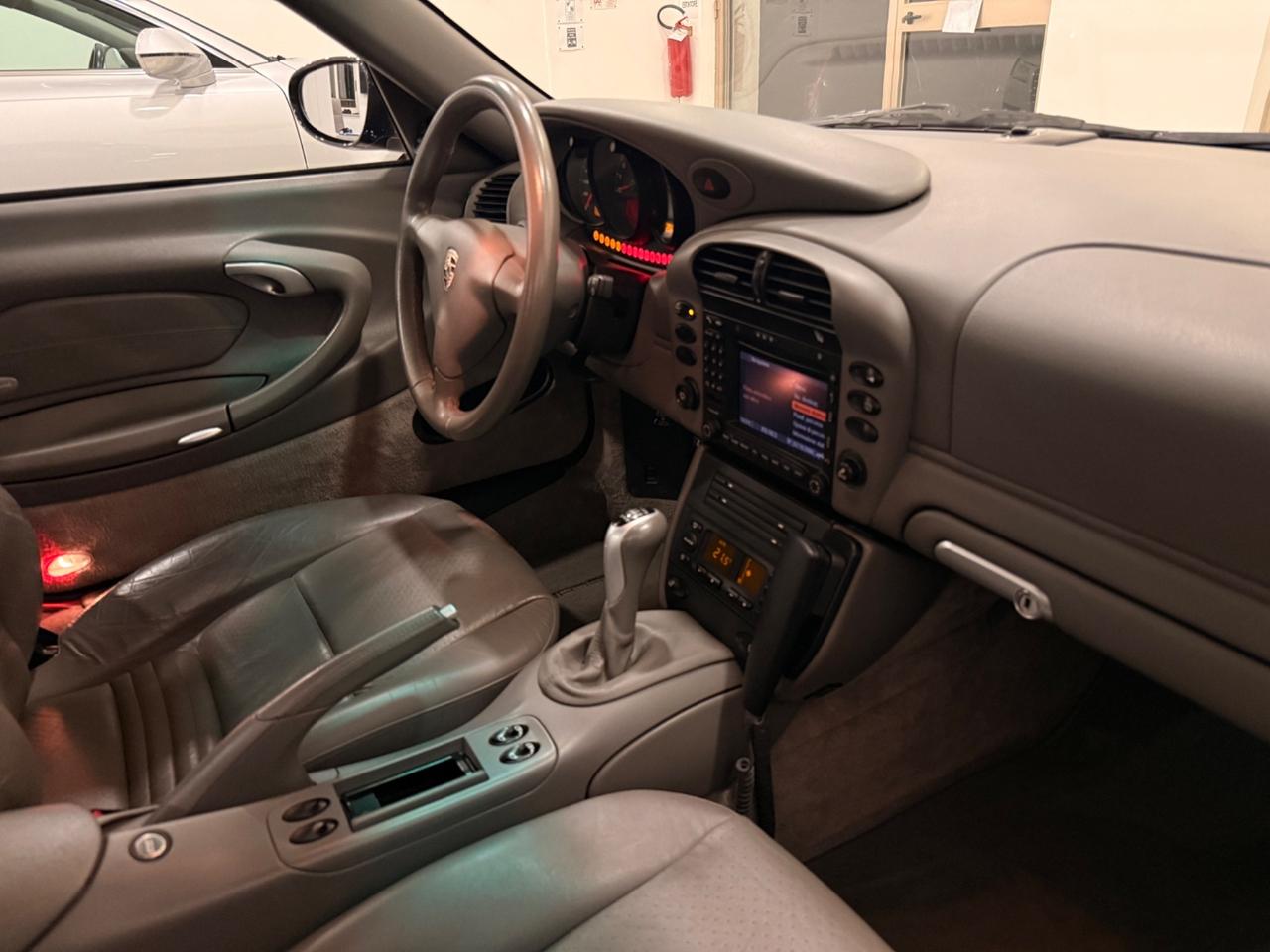 Porsche 911 Carrera Coupé **Manuale**