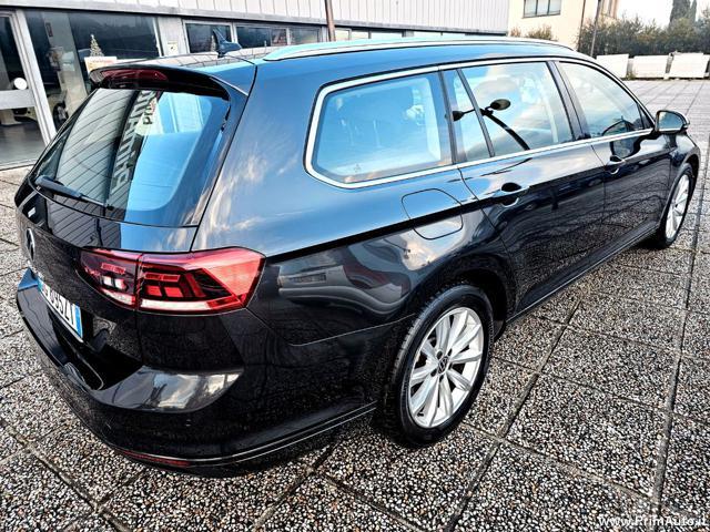VOLKSWAGEN Passat Variant 2.0 TDI SCR 122 CV EVO DSG Business