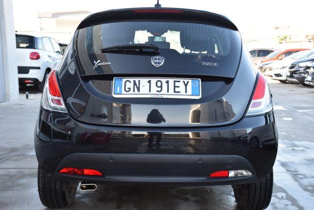 LANCIA Ypsilon 1.0 FireFly 5 porte S&S Hybrid Gold