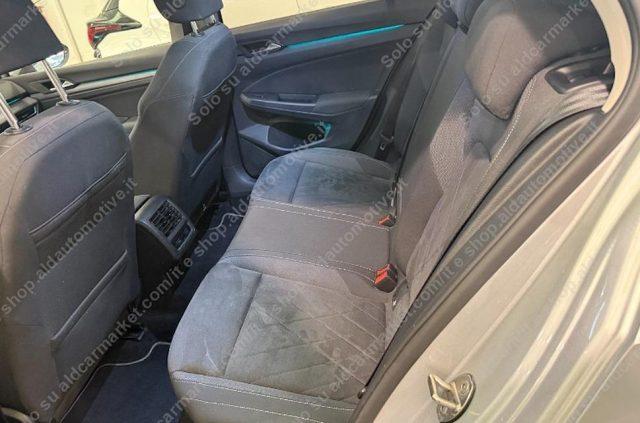VOLKSWAGEN Golf 2.0 TDI SCR Style *FULL LED, SEDILI ELETTRICI*