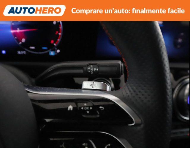 MERCEDES-BENZ A 180 Automatic AMG Line Premium