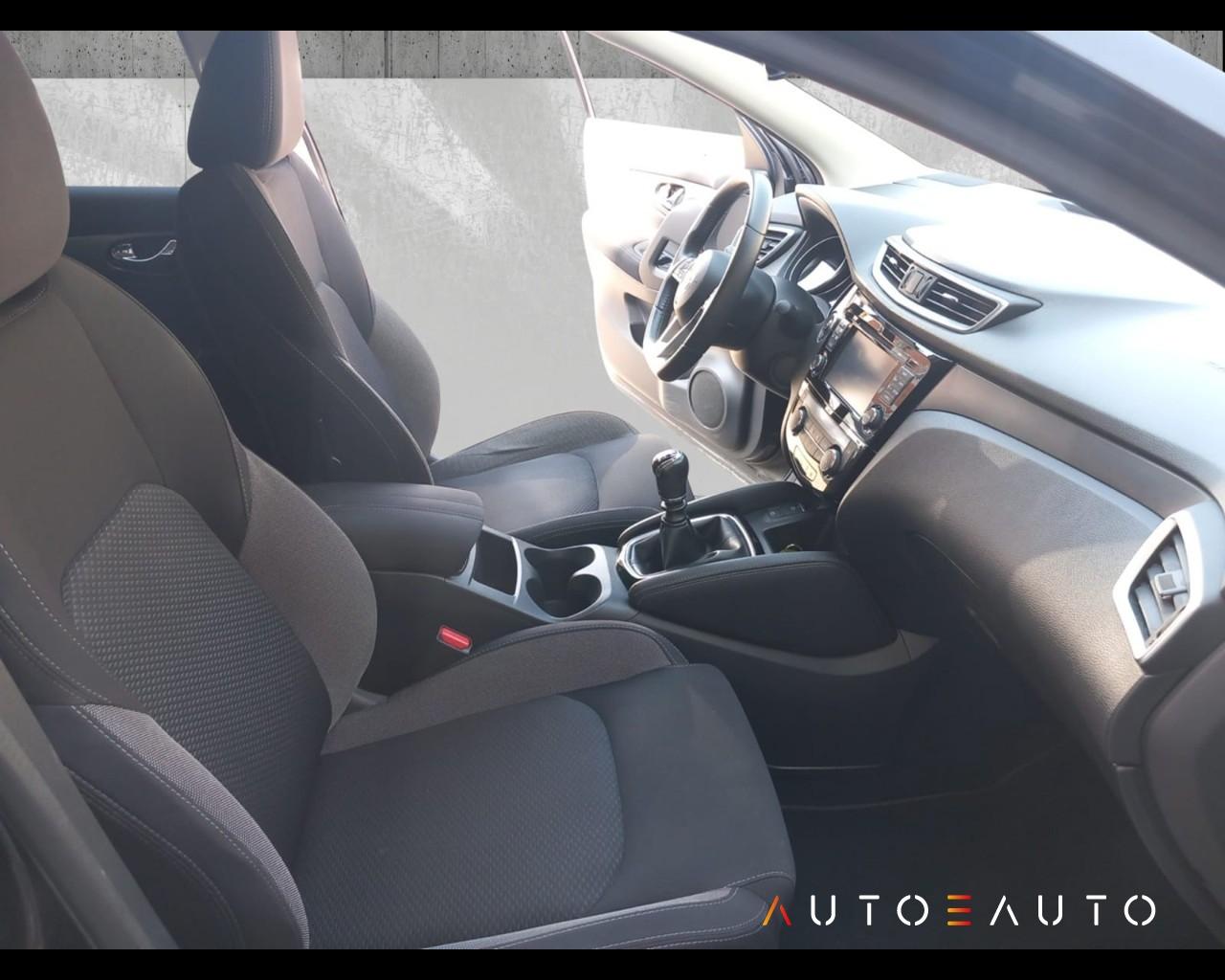 NISSAN QASHQAI 1.2 DIG-T N-CONNECTA 115CV