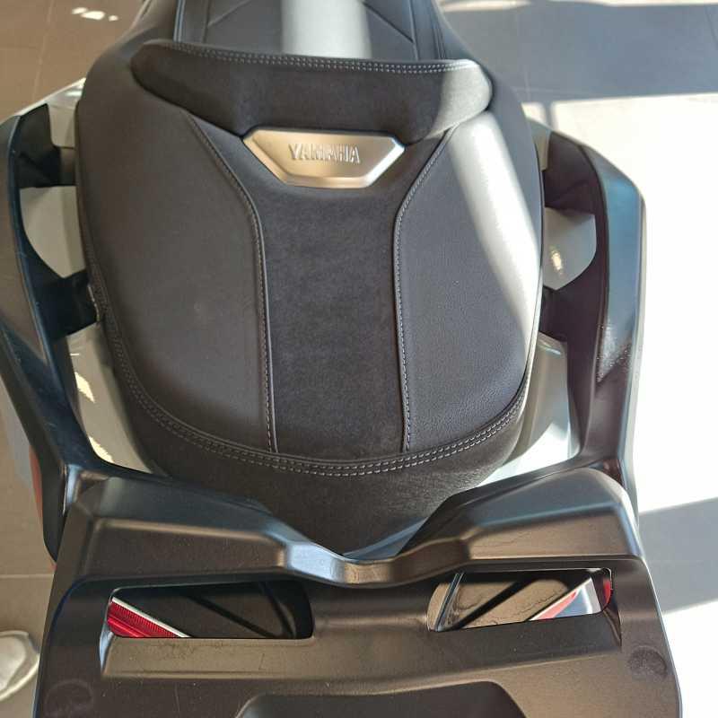 Yamaha X-Max 300 Tech Max+ - 2026