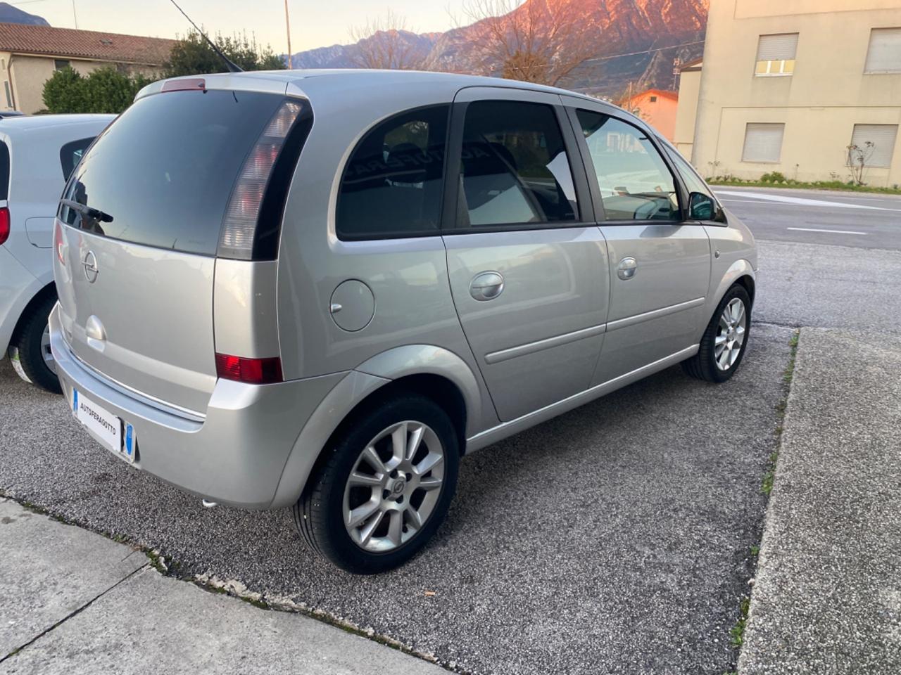Opel Meriva 1.6 16V Enjoy