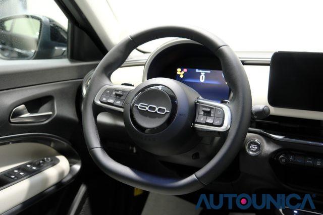 FIAT 600 HYBRID 100 CV DCT MHEV LA PRIMA NEOPATENTATI