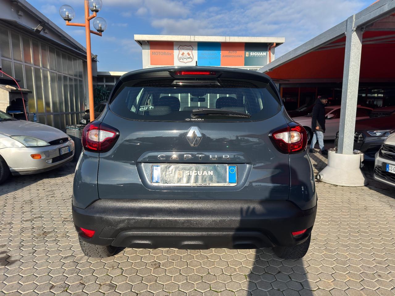 Renault Captur ADATTA A NEOPATENTATI 0.9 TCE GPL