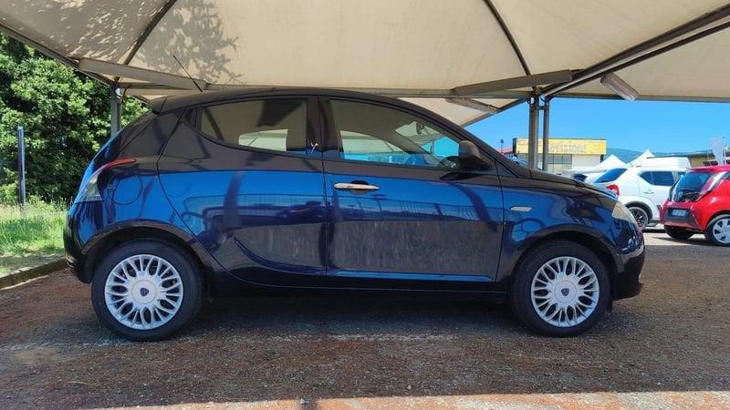Lancia Ypsilon 1.2 69cv Silver