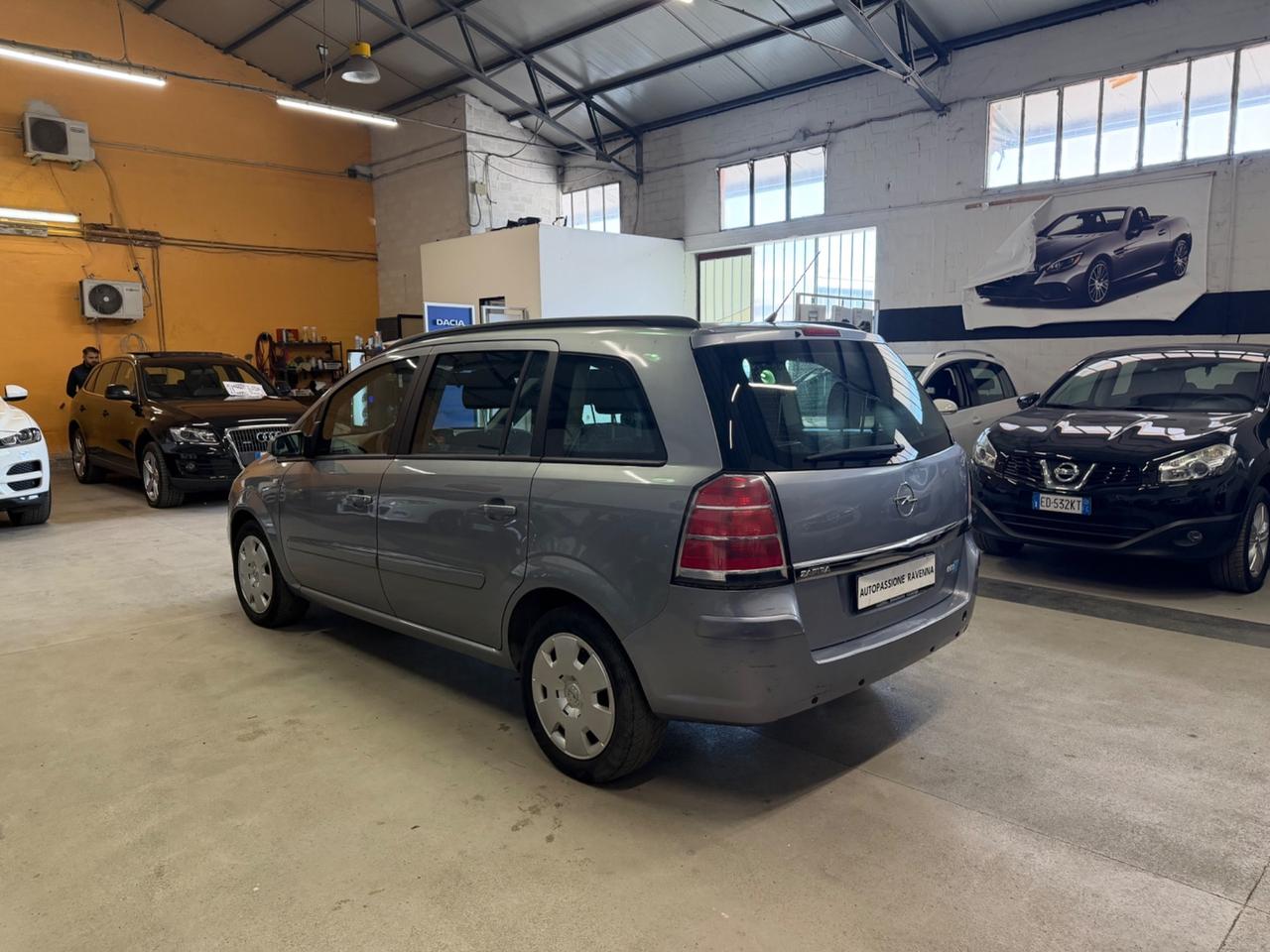 Opel Zafira 1.6 16V ecoM 94CV Cosmo 7 Posti