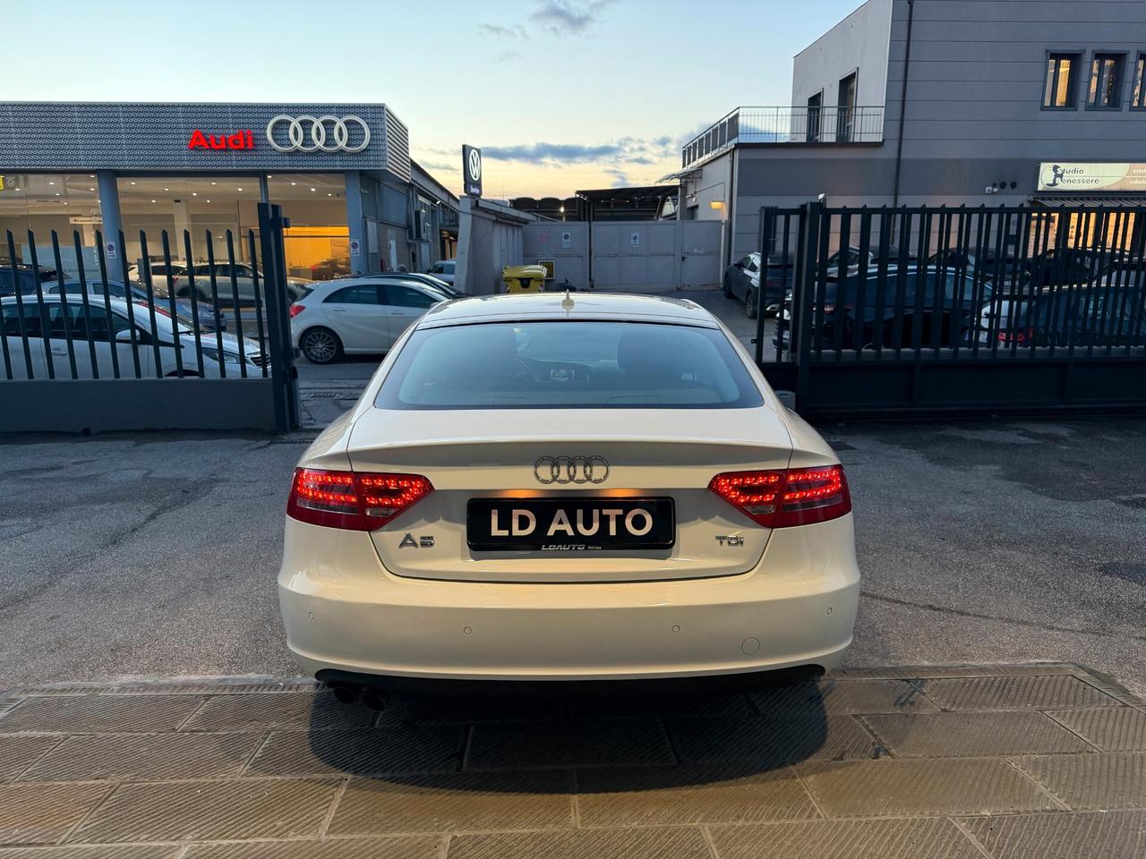 Audi A5 SPB 2.0 TDI 143 CV DISTRIBUZIONE OK