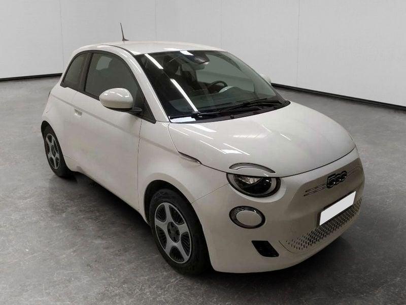 FIAT 500 500e 42 kWh Passion