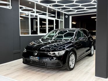 Volkswagen Golf 8 2.0 TDI 150CV DSG