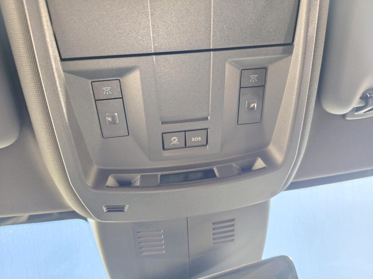 PEUGEOT 3008 145 CV HYBRID GT E-DCS6 KM0