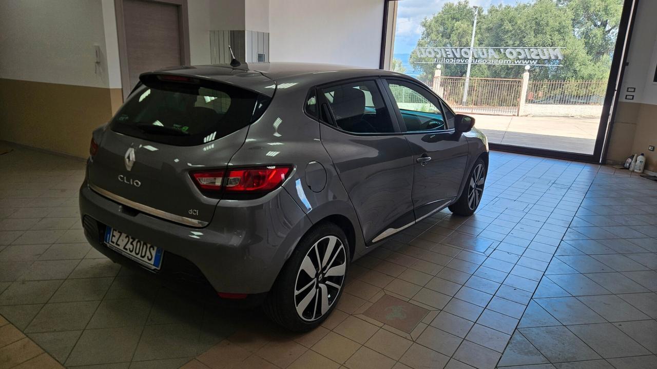 Renault Clio 1.5 dCi 8V 75CV 5 porte Costume National