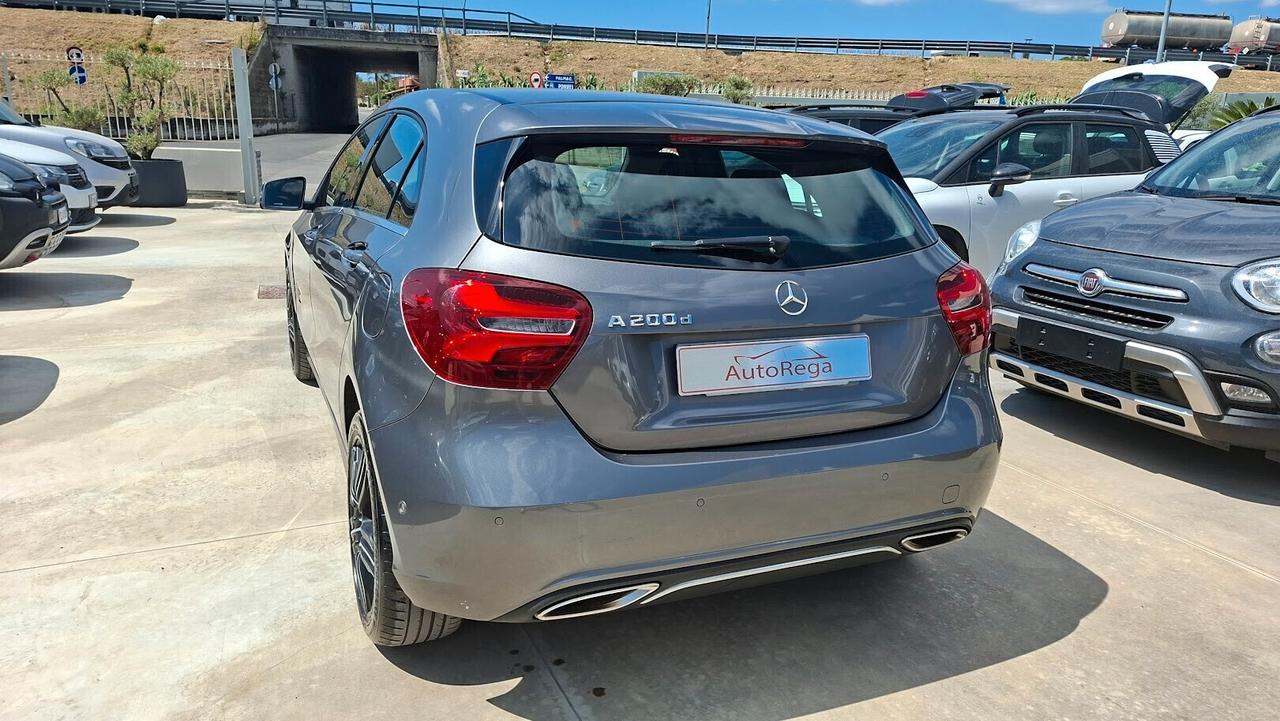 Mercedes-benz A 200 d Premium AUTOMATICA