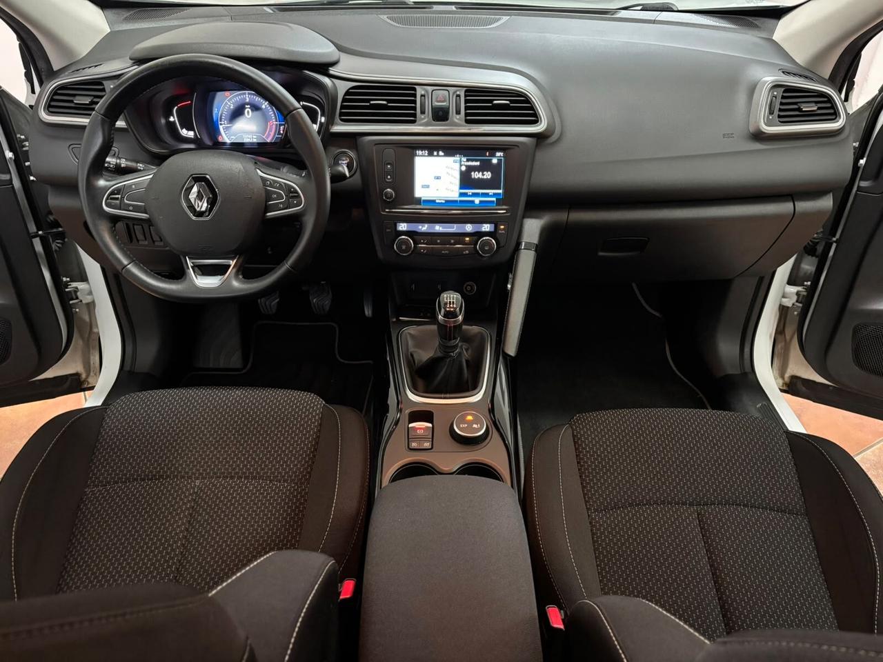 RENAULT KADJAR 2018 1.5 diesel sport edition 2