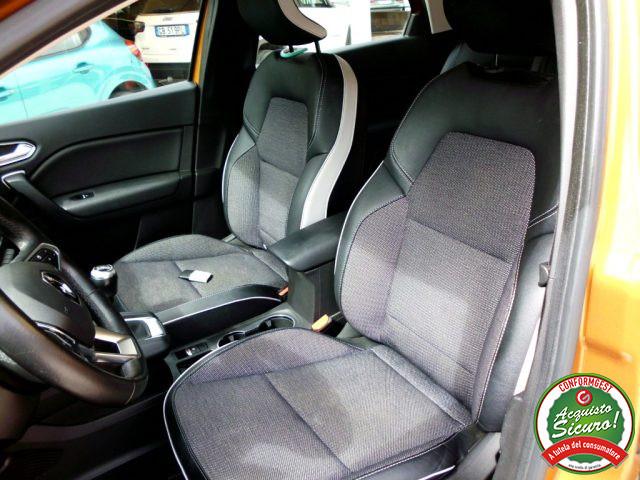 RENAULT Captur Blue dCi 95 CV Intens
