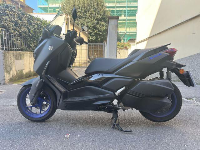 YAMAHA X-MAX 300 Icon Black