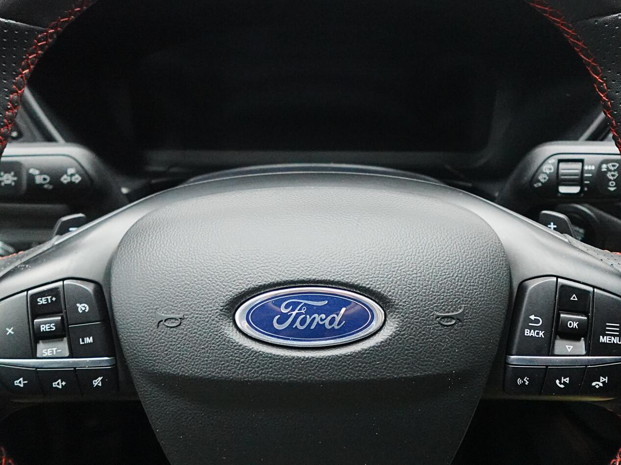 Ford Kuga 2.0 EcoBlue 120 CV POWERSHIFT ST LINE