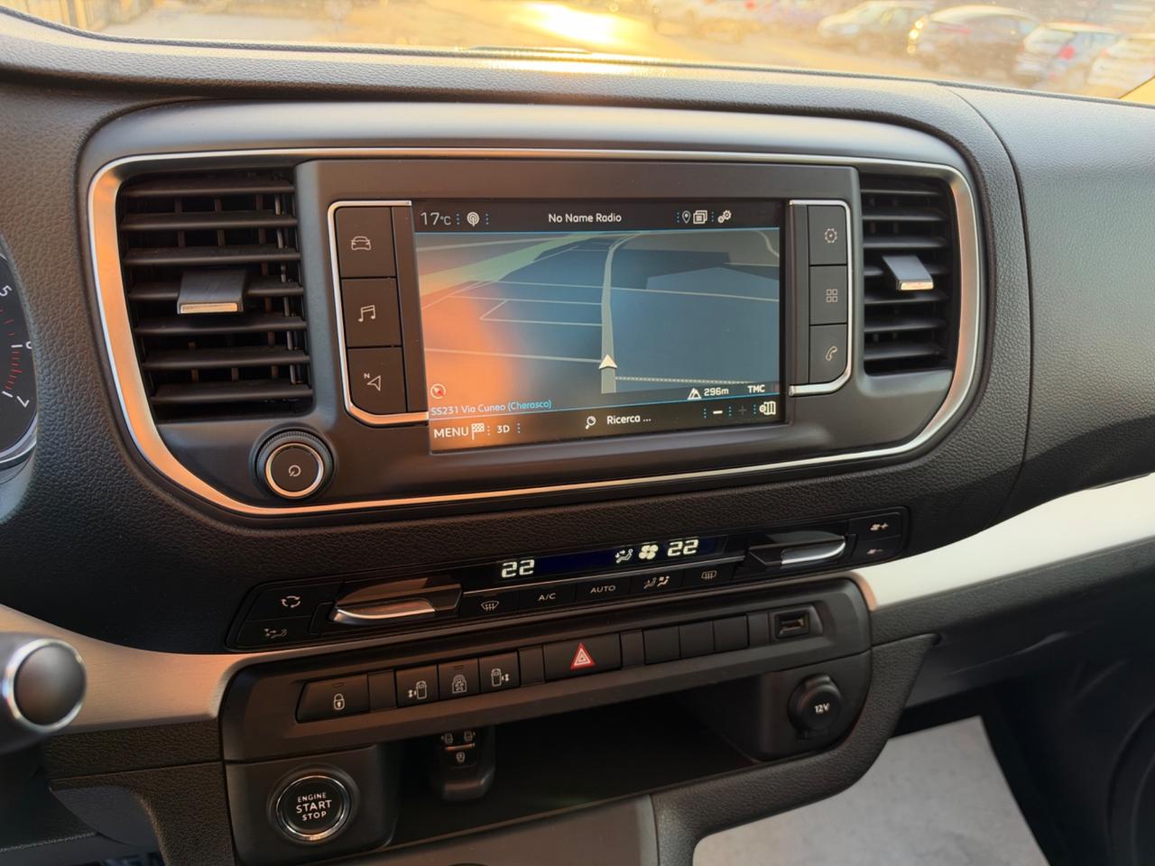 Peugeot Traveller BlueHDi 180 EAT8 Long Vip 8 POSTI