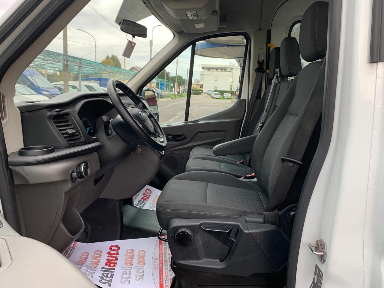 Ford Transit 330 2.0 EcoBlue 130 CV Automatico 8 posti M1