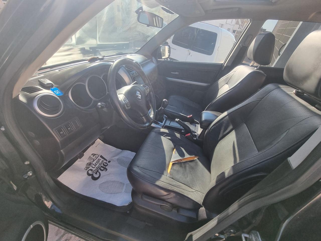 Suzuki Grand Vitara 1.9 DDiS 5 porte