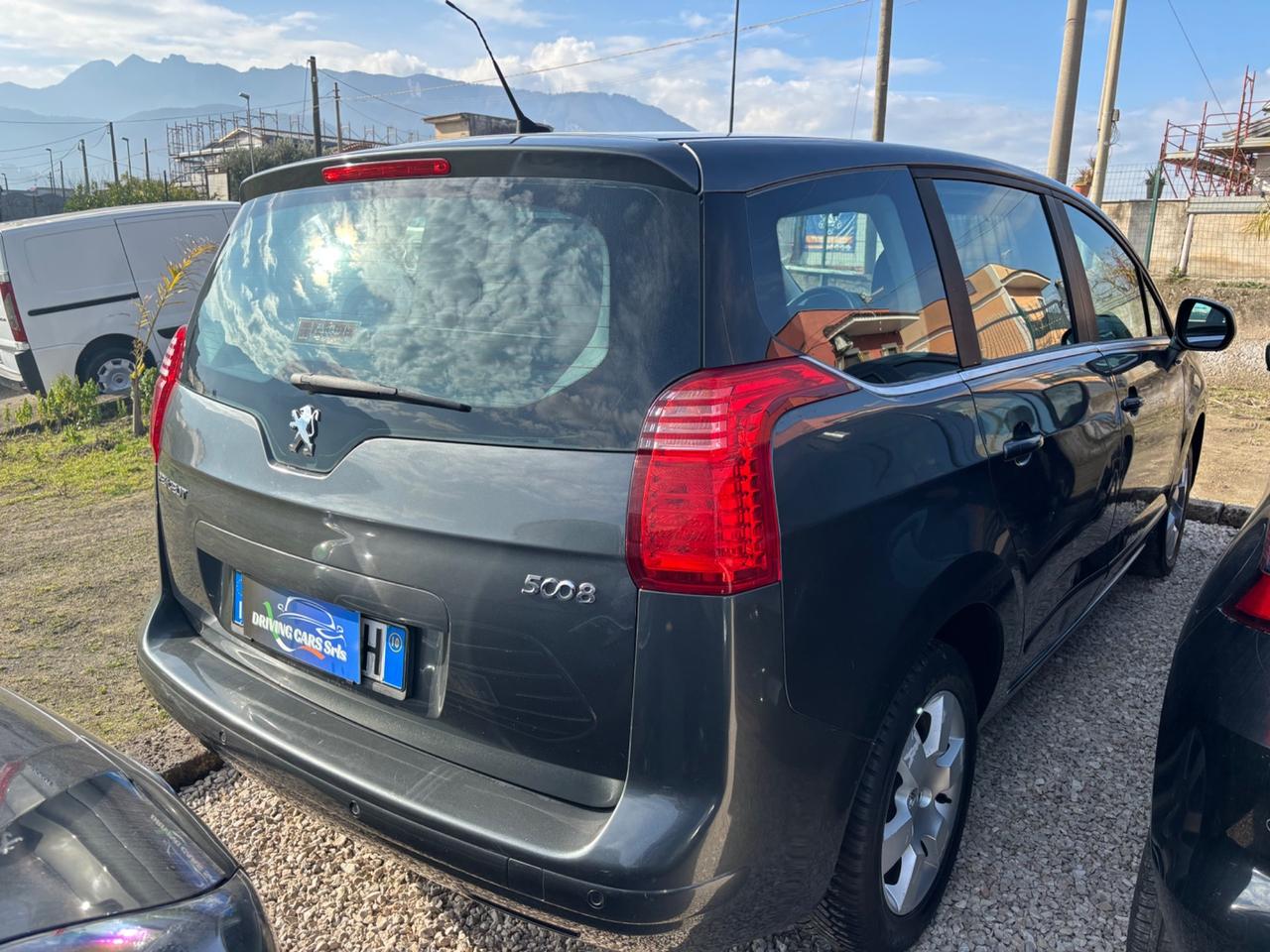 Peugeot 5008 1.6 HDi 110CV Premium