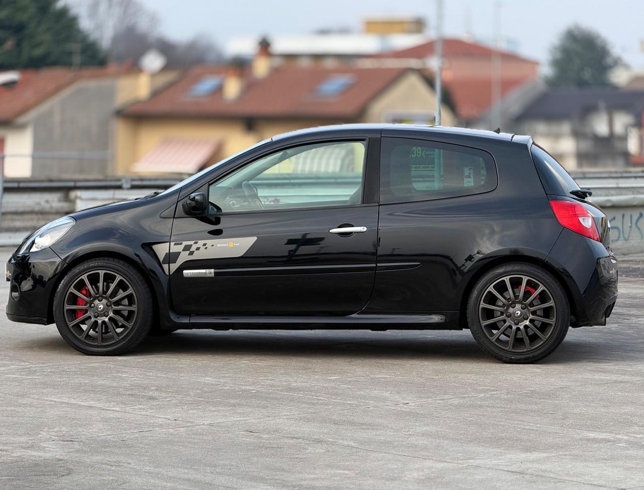 Renault Clio 3 RS F1 R27 N3196 197cv 2008
