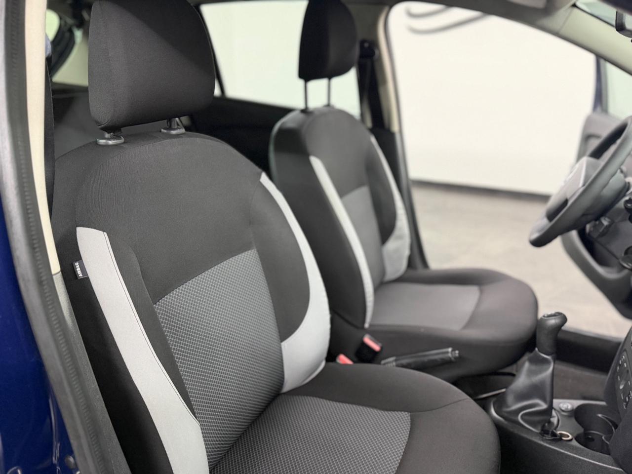 Dacia Sandero (anno 2015)