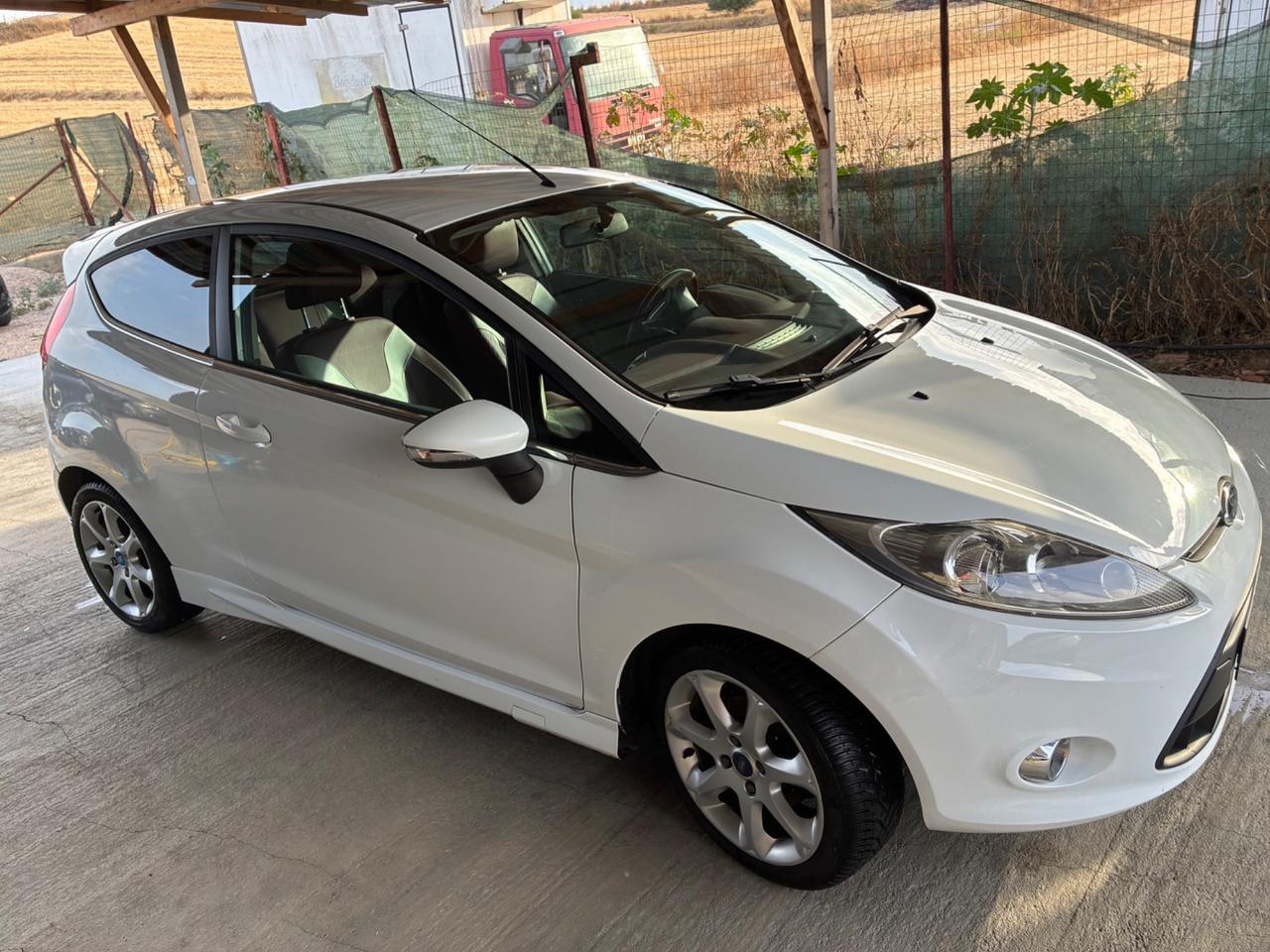 Ford Fiesta 1.6 TDCi 95CV 3p. Individual Bs.