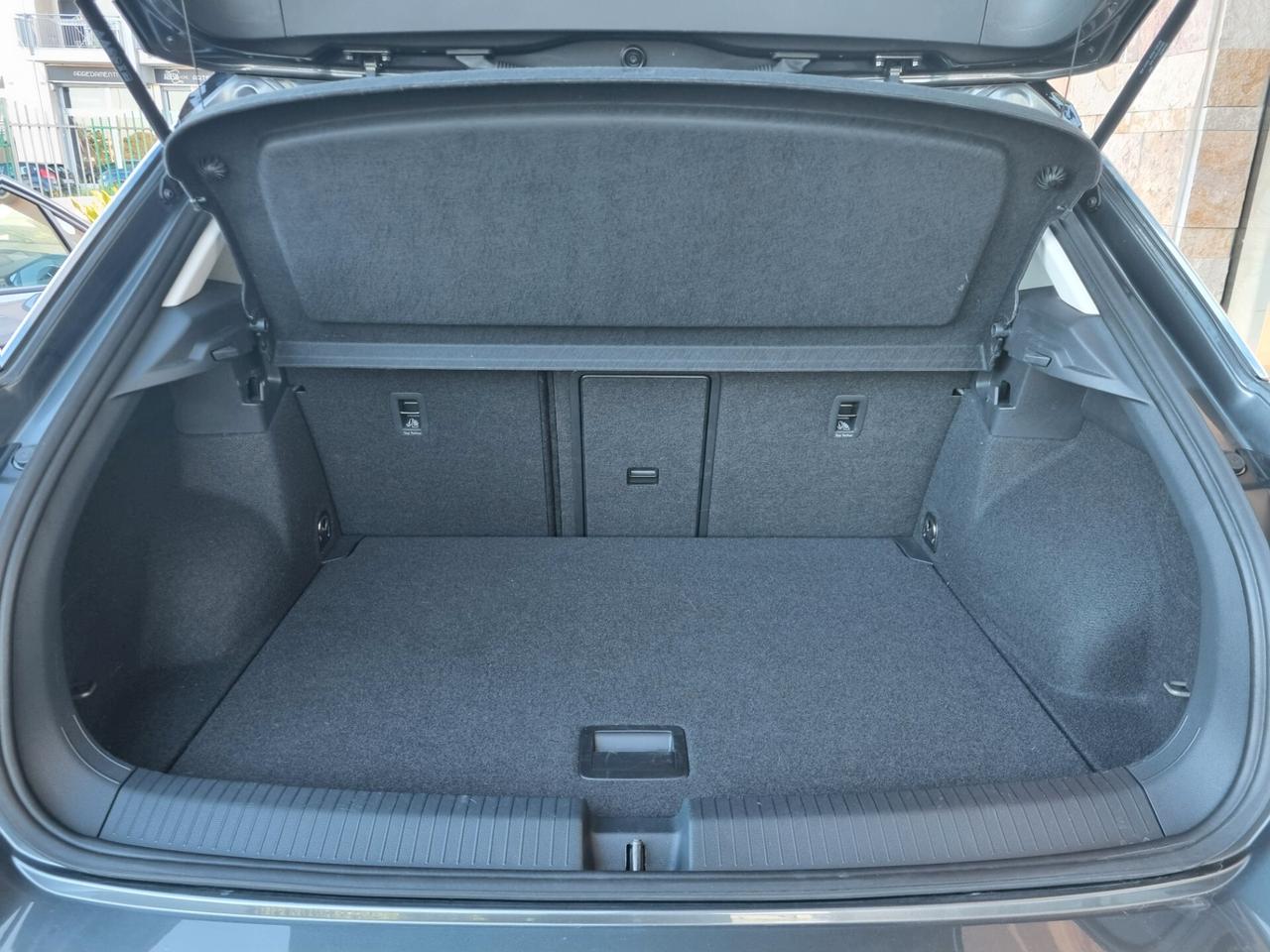 Volkswagen T-Roc 1.0 TSI Style